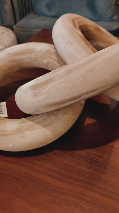 ESCULTURA DE CADENA ESLABON MADERA